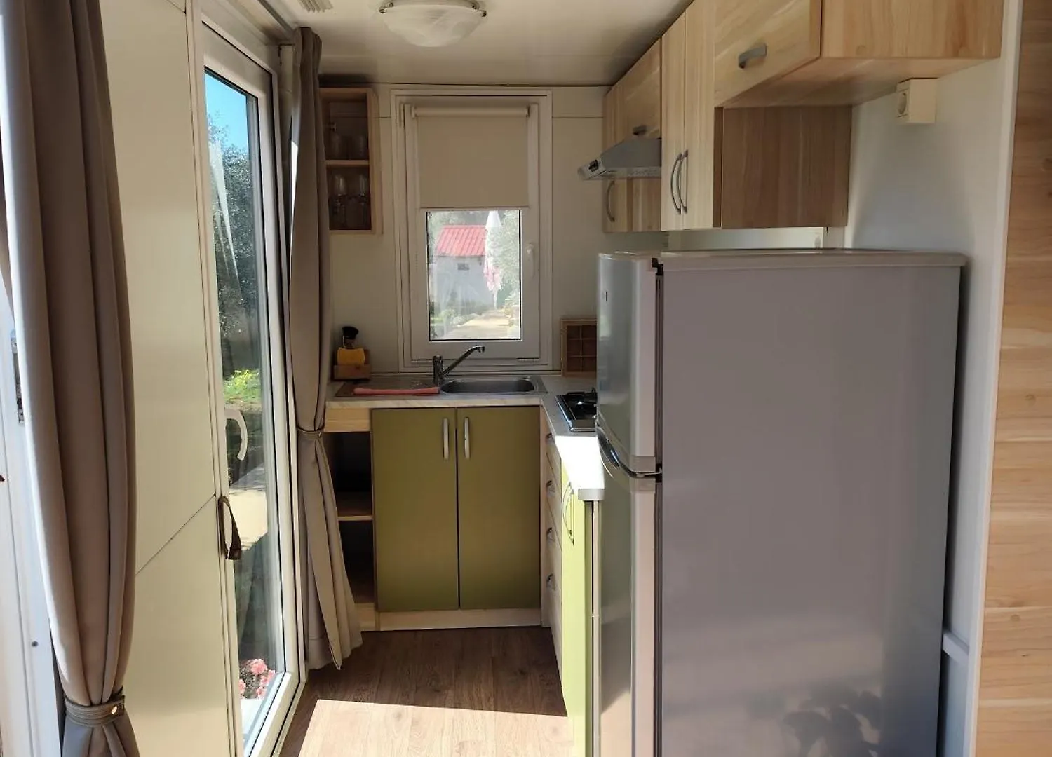 公寓 比比涅Mobile House Alba公寓
